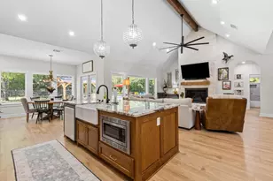 428 12th St, Valley Mills, TX 76689 - Photo 9