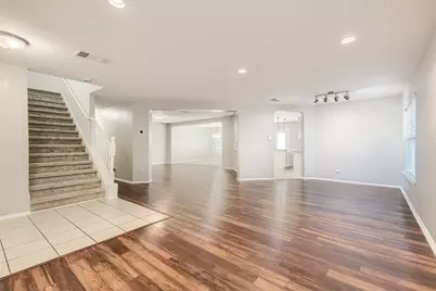 304 Edgewood Cove, Leander, TX 78641 - Photo 3