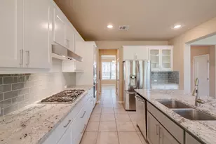 12224 Long Bay Cove, Austin, TX 78732 - Photo 5