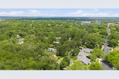 9505 Woodshire Drive, Austin, TX 78748 - Photo 3