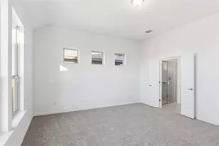 13704 Scarlett Song Dr, Elgin, TX 78621 - Photo 7