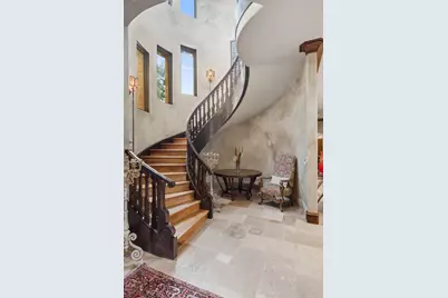 24721 Travis Lakeside Cove, Spicewood, TX 78669 - Photo 9