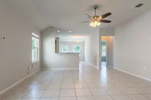 10305 Hatton Ln, Austin, TX 78754 - Photo 3