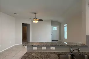 10305 Hatton Ln, Austin, TX 78754 - Photo 11