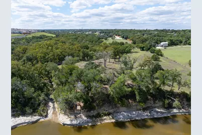 124 Sea Smoke Cove, Liberty Hill, TX 78642 - Photo 9