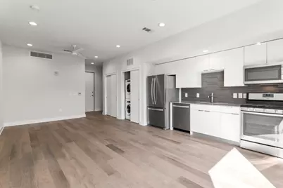 1800 E 4th Street #331, Austin, TX 78702 - Photo 3