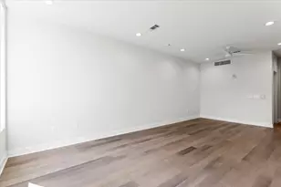 1800 E 4th St, Austin, TX 78702 - Photo 5