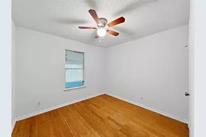 5201 Hedgewood Drive, Austin, TX 78745 - Photo 9