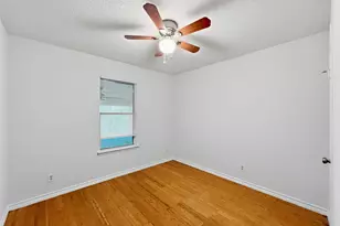 5201 Hedgewood Dr, Austin, TX 78745 - Photo 9