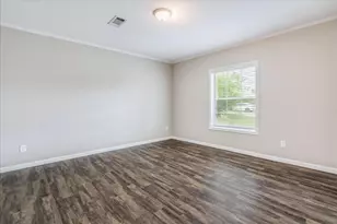 1098 Engelke Rd, Buda, TX 78640 - Photo 17