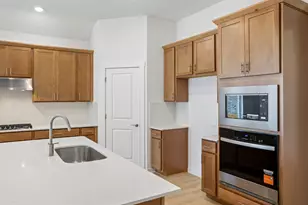 429 Eagle Cyn Dr, Leander, TX 78641 - Photo 5