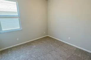 465 Unforgiven Ln, Jarrell, TX 76537 - Photo 19