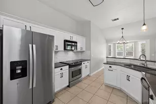 815 Lantana Ln, Leander, TX 78641 - Photo 11
