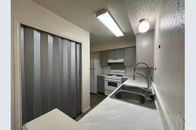 5927 Kevin Kelly Place, Austin, TX 78727 - Photo 5