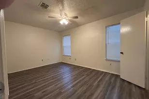 5927 Kevin Kelly Pl, Austin, TX 78727 - Photo 9