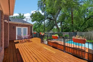 7804 Blue Lilly Dr, Austin, TX 78759 - Photo 35
