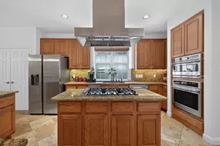 7804 Blue Lilly Dr, Austin, TX 78759 - Photo 9