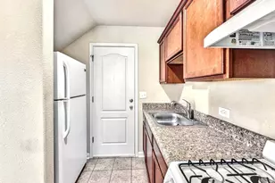 338 Trestle Tree, San Marcos, TX 78666 - Photo 9