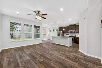 240 Simon, Kyle, TX 78640 - Photo 5