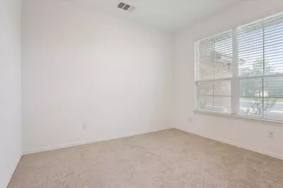 240 Foster Lane, Jarrell, TX 76537 - Photo 5