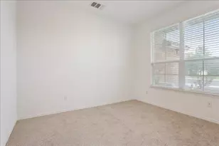240 Foster Ln, Jarrell, TX 76537 - Photo 5
