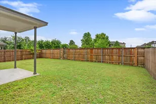 240 Foster Ln, Jarrell, TX 76537 - Photo 33