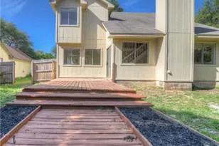 6320 Avery Island Ave, Austin, TX 78727 - Photo 21
