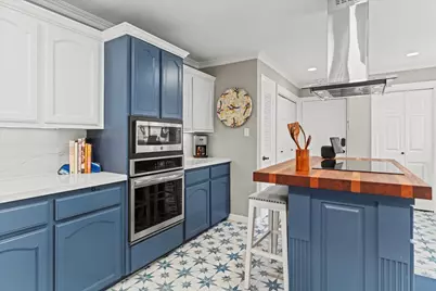 10920 Crown Colony Drive #C, Austin, TX 78747 - Photo 9