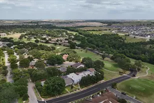 10920 Crown Colony Dr, Austin, TX 78747 - Photo 33