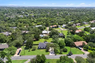 109 Woodland Rd, Georgetown, TX 78628 - Photo 7