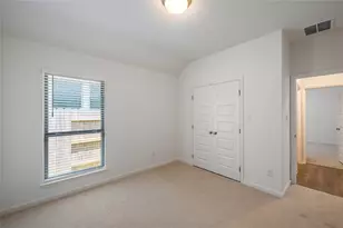 186 Blackborrow Dr, Kyle, TX 78640 - Photo 11