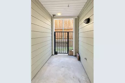 2104 Cullen Avenue #4-118, Austin, TX 78757 - Photo 15