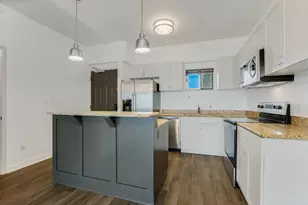 711 W 26th St, Austin, TX 78705 - Photo 9
