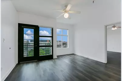 711 W 26th Street #702, Austin, TX 78705 - Photo 7