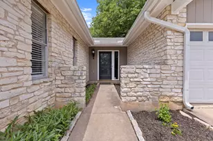618 Buckskin Dr, Round Rock, TX 78681 - Photo 3