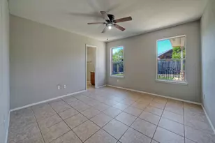 913 Dexter Dr, Leander, TX 78641 - Photo 15