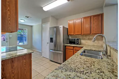 913 Dexter Drive, Leander, TX 78641 - Photo 9