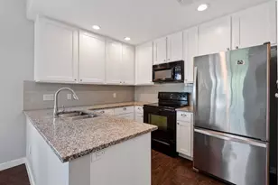 1748 Ohlen Rd, Austin, TX 78757 - Photo 11