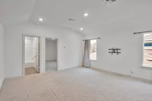 204 Big Sandy Creek Dr, Hutto, TX 78634 - Photo 17