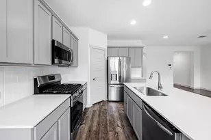 8025 City Top Blvd, Austin, TX 78724 - Photo 7