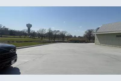 1425 N Main Street, Taylor, TX 76574 - Photo 5