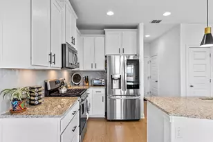 6201 Pine Leaf Trail, Austin, TX 78747 - Photo 11