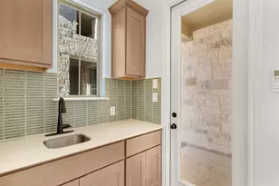 123 Timberwilde Dr, Georgetown, TX 78633 - Photo 5