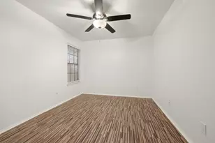 1411 Gracy Farms Ln, Austin, TX 78758 - Photo 15