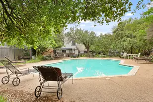 1411 Gracy Farms Ln, Austin, TX 78758 - Photo 23