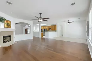 1004 Olympic Dr, Pflugerville, TX 78660 - Photo 7