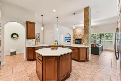 10617 Camillia Blossom Lane, Austin, TX 78748 - Photo 7