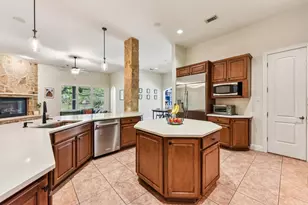 10617 Camillia Blossom Ln, Austin, TX 78748 - Photo 9