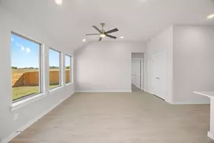 110 Divisadero Dr, Hutto, TX 78634 - Photo 11