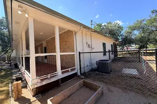 7130 Ranch 2338 Rd, Georgetown, TX 78633 - Photo 29